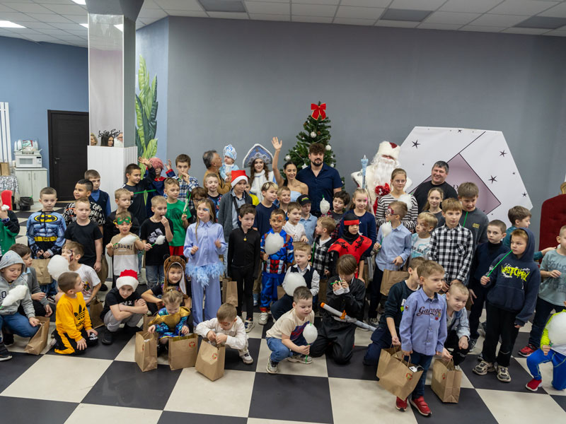 Клуб Единоборств Банзай открывает набор детей 2+ и взрослых на тренировки по направлениям Кудо, Бокс и Самбо. Профессиональные тренеры с опытом работы. Групповые и Индивидуальные занятия. Начальный и продвинутый уровни.